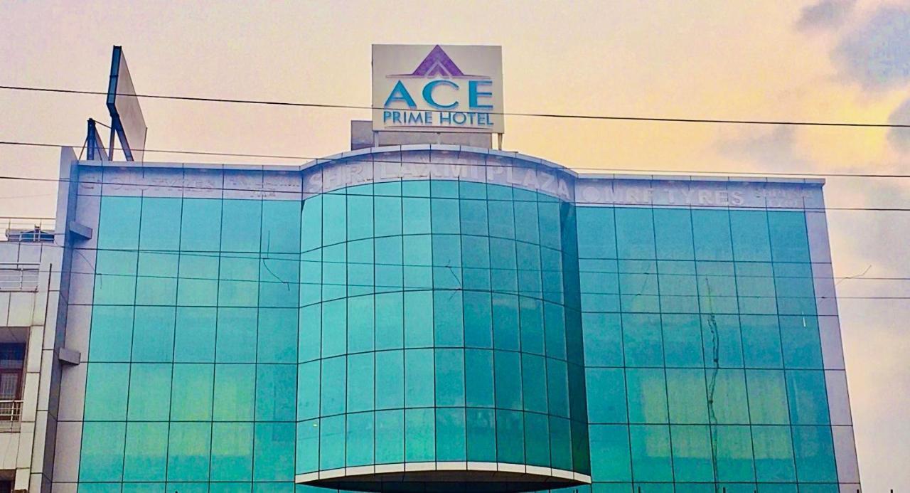 Ace Prime Hotel Грейтър Нойда Екстериор снимка