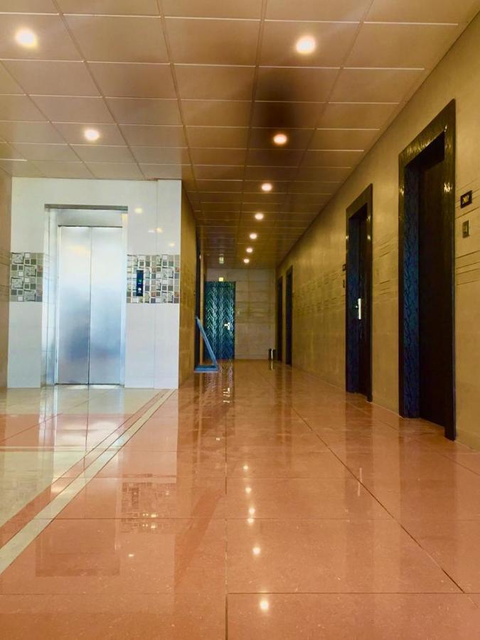 Ace Prime Hotel Грейтър Нойда Екстериор снимка